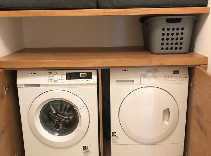 The Lodge, * ザールバッハ・ヒンターグレム