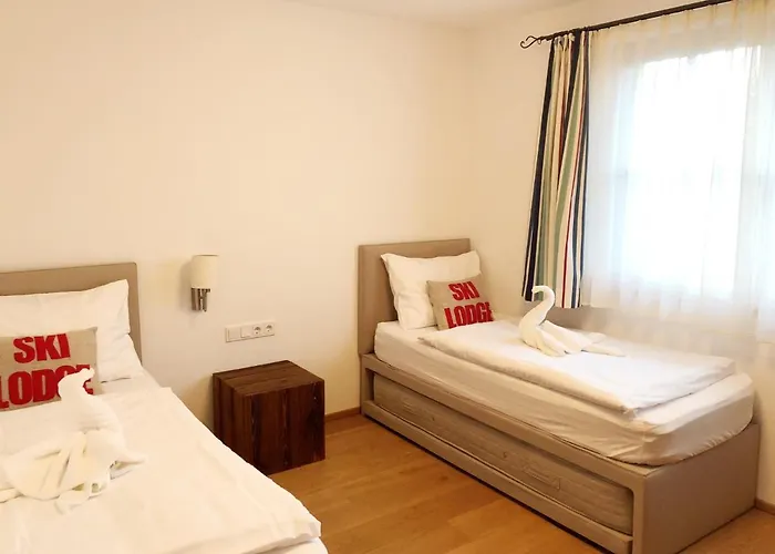 The Lodge, * ザールバッハ・ヒンターグレム